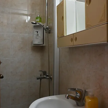 Themishouse Hébergement de vacances *